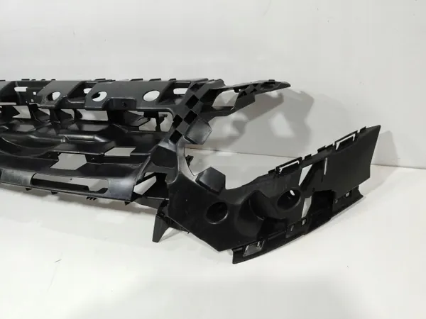 Ford Connect OEM Puskurin Kiinnitysvahvistus Etu image 7