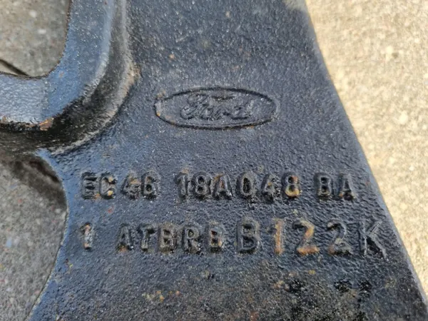EC46 18A048 BA FORD Vorderes Unteres Rechts Stoßdämpferlager image 3