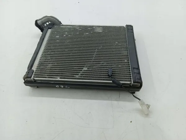 Toyota Avensis T270 2015 Verwarmingskern Airconditioning OEM AMD96229 image 4