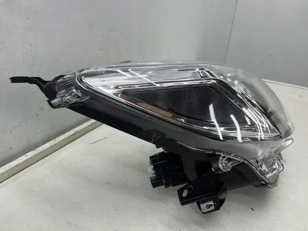 Faros izquierdo Mitsubishi Space Star image 2