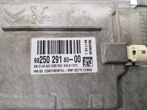Peugeot 2008 radio-display OEM 9825029180 - Gebruikt image 3