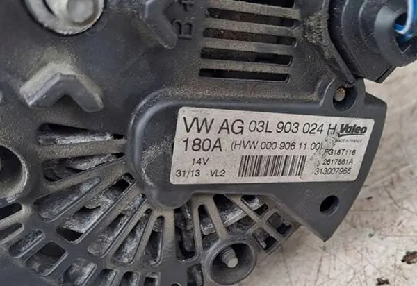 VW CRAFTER 2.0 TDI Vaihtovirtageneraattori 03L903024H image 2