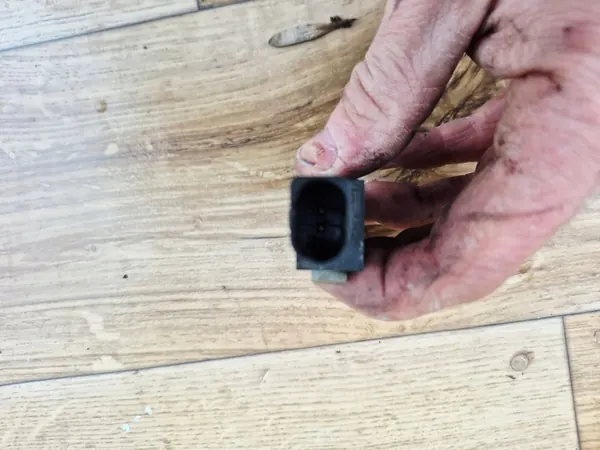 AUDI A4 B6 B7 01-07 Krocksensor 8E0959651B image 2