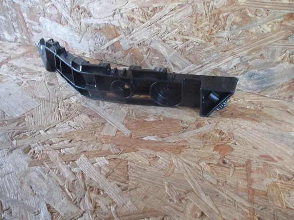 Scivolo Paraurti Anteriore Sinistro Toyota Yaris Cross image 3