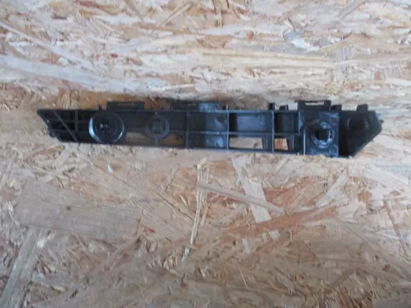 Scivolo Paraurti Anteriore Sinistro Toyota Yaris Cross image 5