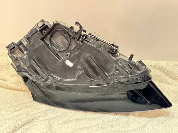 Faros Izquierdo Audi Q5 2012-2017 OEM 8R0941005C image 10