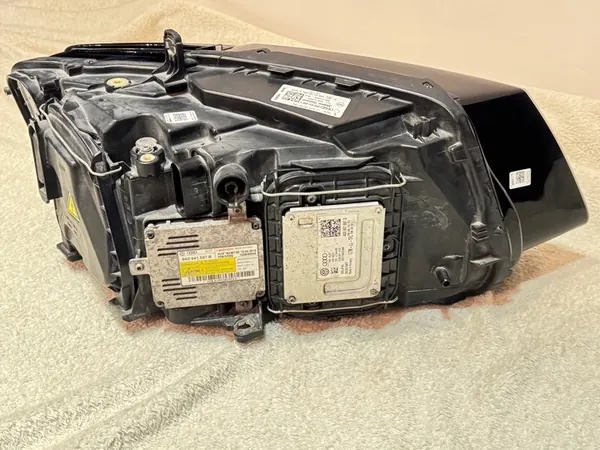 Faros Izquierdo Audi Q5 2012-2017 OEM 8R0941005C image 6