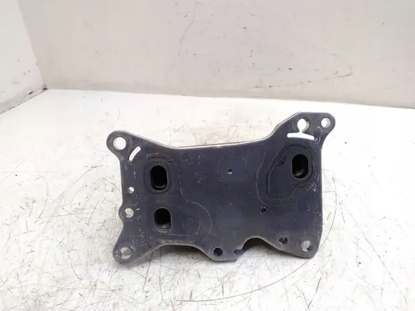 Oljefilterfäste MERCEDES-BENZ GLA (X156) 2.14L diesel image 4