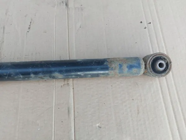 Ammortizzatore posteriore destro Seat Ibiza IV (6J,6P) 2009 OEM 6Q0513425 image 5