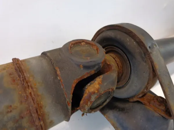 VOLVO XC70 2 II 2.4 D5 Drivaxel P30787840 image 5