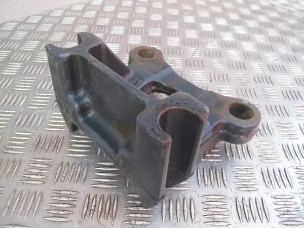 Scania OE 1766034 Support de Ressort Base image 4