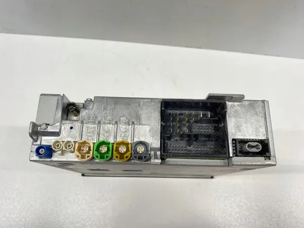 Lector Multimedia OEM 81A035044C para Audi Q2 image 7