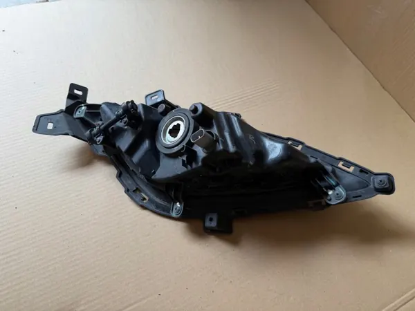 Hyundai i30 II DRL LED OEM 110321 Lado esquerdo image 4