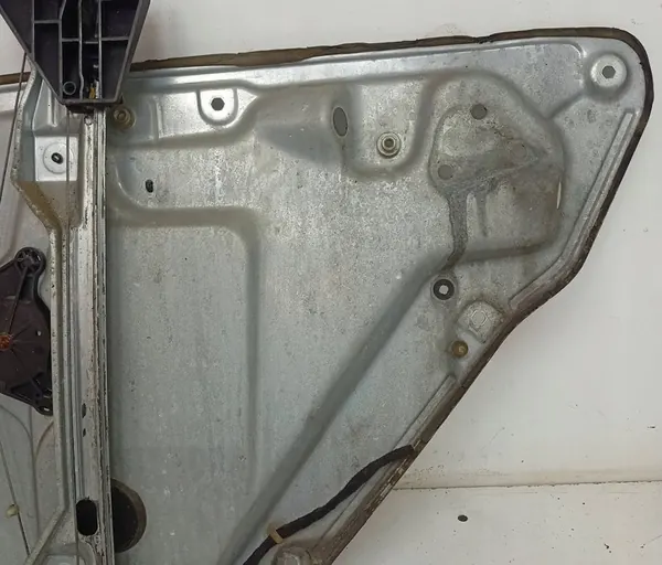 Elemento do mecanismo da janela traseira esquerda Skoda Fabia 1.9 TDI image 8