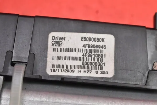 Audi A4 Kofferraumdeckel-Aktuator 8K9827851A image 8