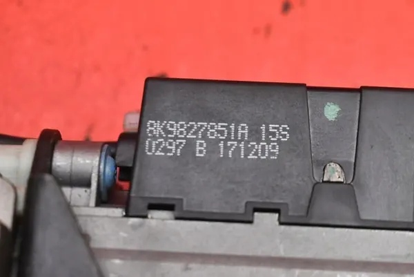 Audi A4 Kofferraumdeckel-Aktuator 8K9827851A image 9