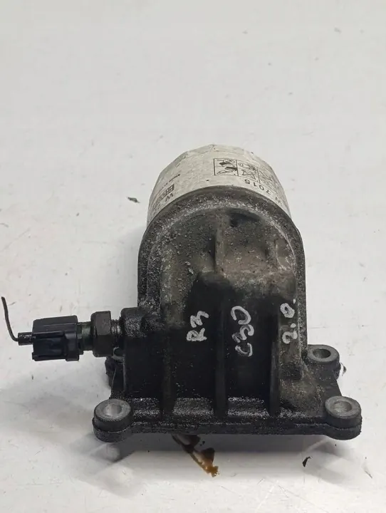 Base de Filtro de Aceite Volvo C30 OEM W7015 - Usado image 3