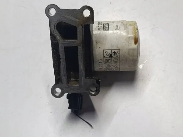 Base de Filtro de Aceite Volvo C30 OEM W7015 - Usado image 4