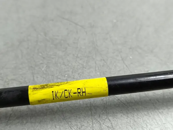OEM FOB56863 Stabilisatorlenker vorne für KIA Stinger image 4