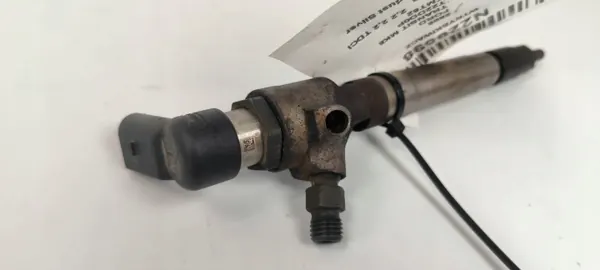 Inyector usado para Ford Transit MK8 - Pieza OEM image 5