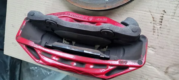 SQ5 Q5 80A Pinça de Freio Dianteira 3.0 TFSI image 3