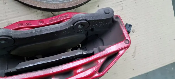 SQ5 Q5 80A Pinça de Freio Dianteira 3.0 TFSI image 7