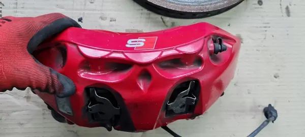 SQ5 Q5 80A Pinça de Freio Dianteira 3.0 TFSI image 9