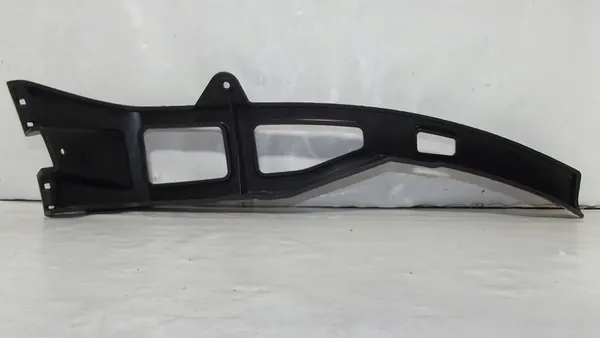 Supporto paraurti anteriore destro Mercedes CLA W117 AMG OEM image 3