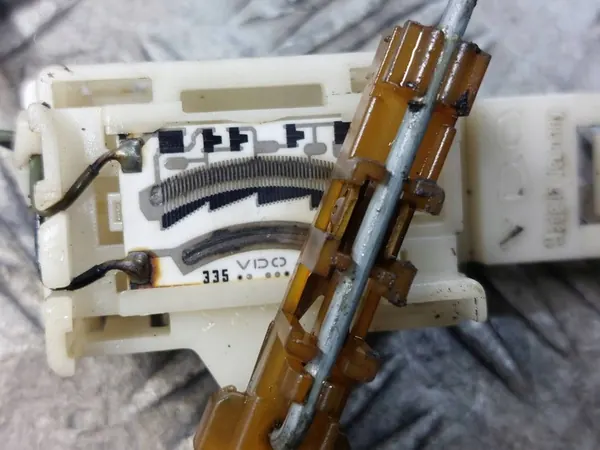 Kraftstoffstandsensor Schwimmer Audi A4 B5 1.8 20V image 2