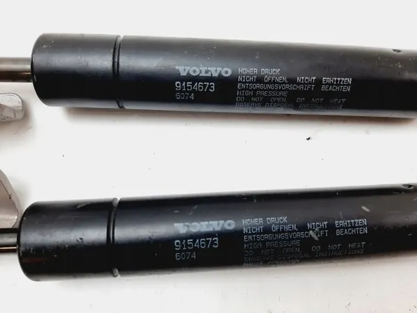 Vänster baklucka stötdämpare Volvo V70 D5 image 4