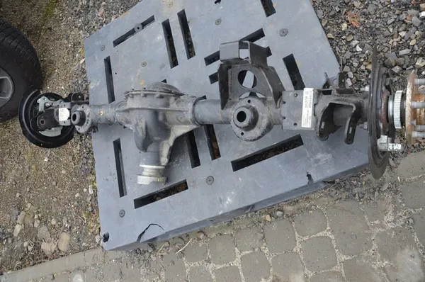 Carcaça do Diferencial Traseiro Wrangler JL Sahara Sport 18+ image 2