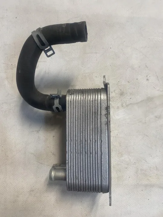 Enfriador de aceite Volvo V40 II 2.0 D3 OEM 31319313 image 3