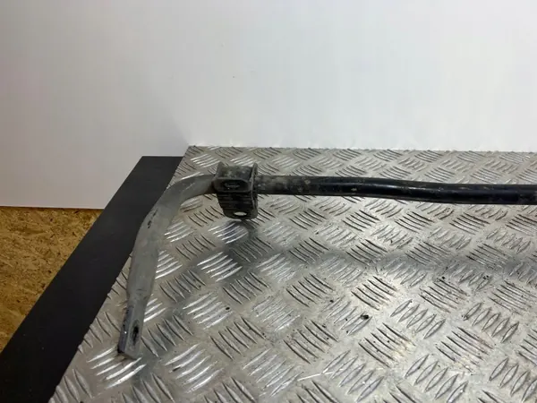 Jeep Cherokee 2020 Taka stabilointitanko OEM 68348719AB image 3