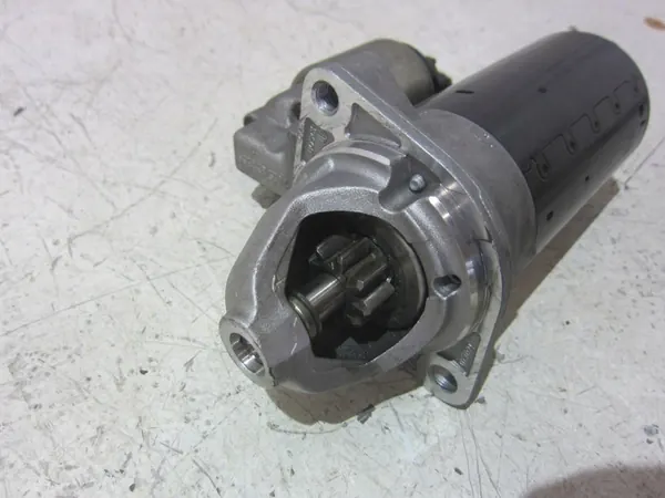 Motor de arranque BMW F30 N20 328I 12417638194 image 2