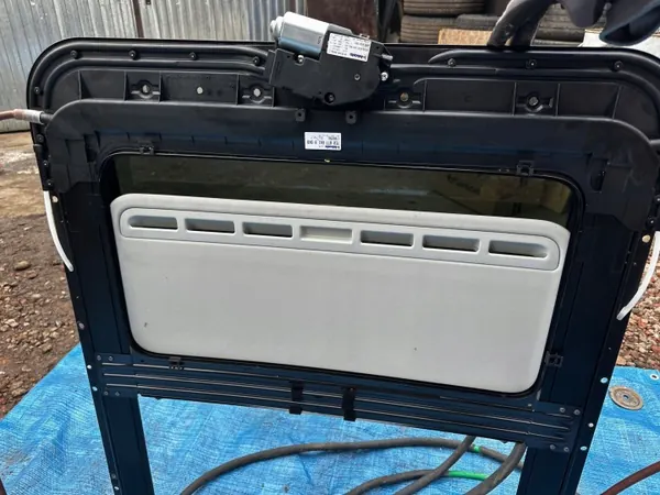 Techo Solar VW T5 T6 Completo OEM 7E0877041B Usado image 3