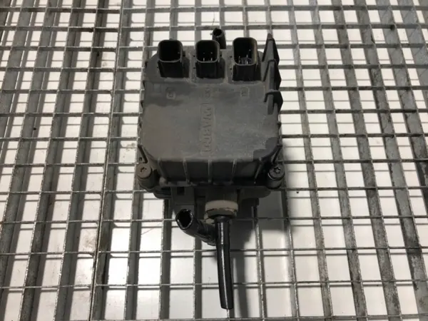 EBS-modulaattoriventtiili OEM 4801066050 DAF XF FT 460:lle image 3
