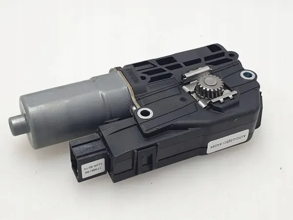 Motor techo solar Webasto OEM 3G5877795R - Usado image 4