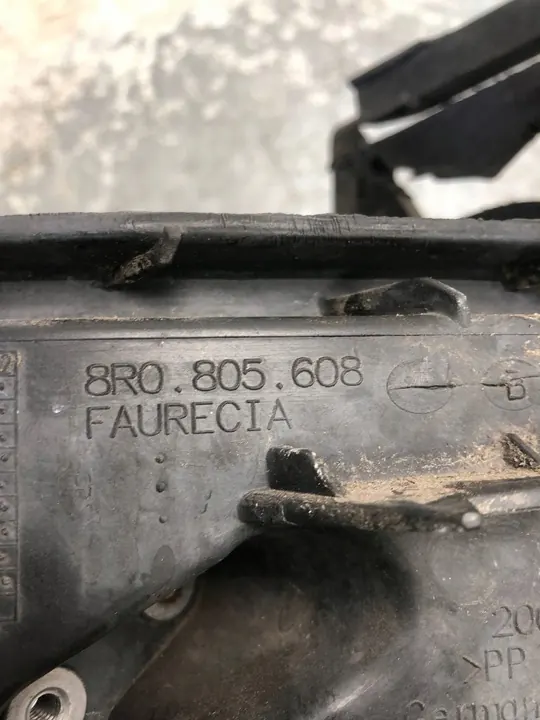 Glissière de phare avant droit Audi Q5 8R0805608B image 6