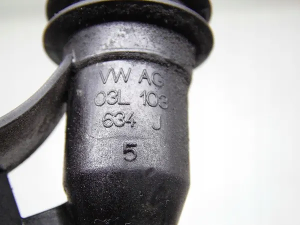 Öljytikku 03L103634J A3 8P Golf VI Superb II Scirocco image 4