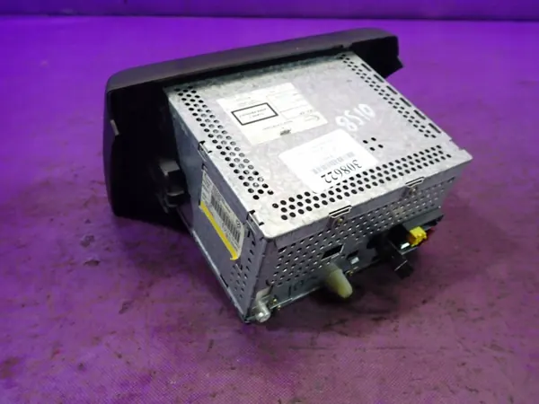 Fiat Stilo Radio OEM 735392561 - Gebrauchter Visteon CD image 3