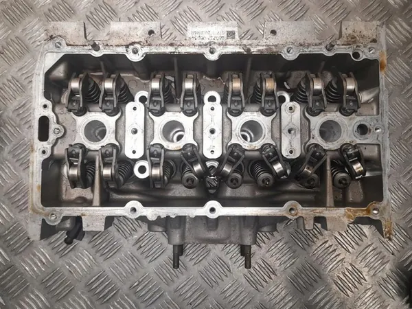 Cabeza de Cilindro Volkswagen GOLF SPORTSVAN 2017 OEM 04E103064L image 6