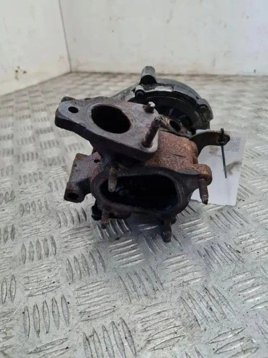 Turbo OEM 697628 para Opel Vivaro 2.0L Diésel image 3