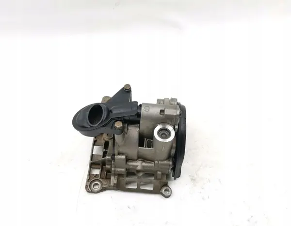 Käytetty MINI öljypumppu OEM 7823007 BMW 2.0D N47C20 image 2