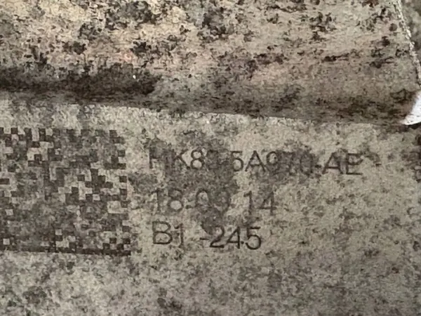 Right Rear Wheel Hub Jaguar F-Pace Range Rover Velar HK83-5A970-AE image 4