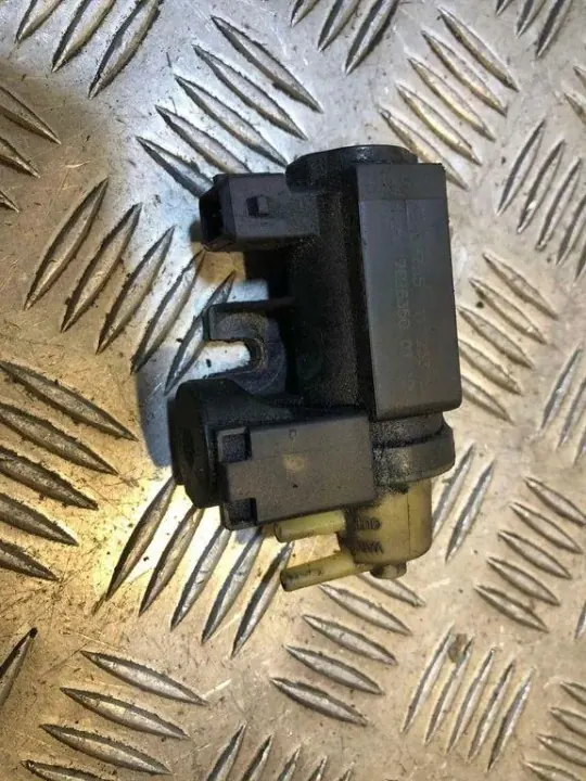 Porsche Turbolader-Regelventil OEM 7626350 - Gebraucht image 2