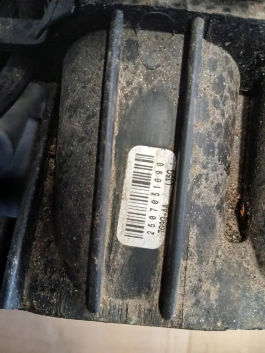 Colector de admisión usado OEM 7G9G-AA Ford Mondeo MK4 image 3