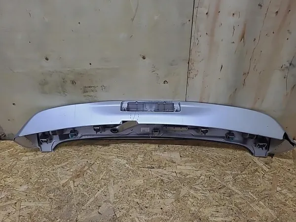 Spoiler porta-malas Toyota OEM 76085-47060 - Usado image 6