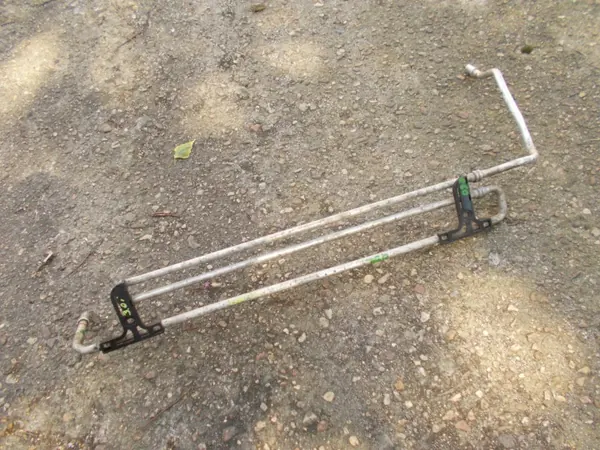 BMW E60 3.0i Servokühler OEM 7572806 image 3