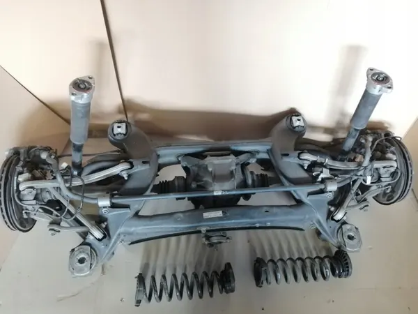 Suspension arrière Mercedes W238 Classe E OEM MERCEDES E-KLASA COUPE C238 W238 2.0CDI image 2