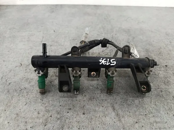 Riel de inyección OEM 01F023 9655833580 Citroen C3 image 4
